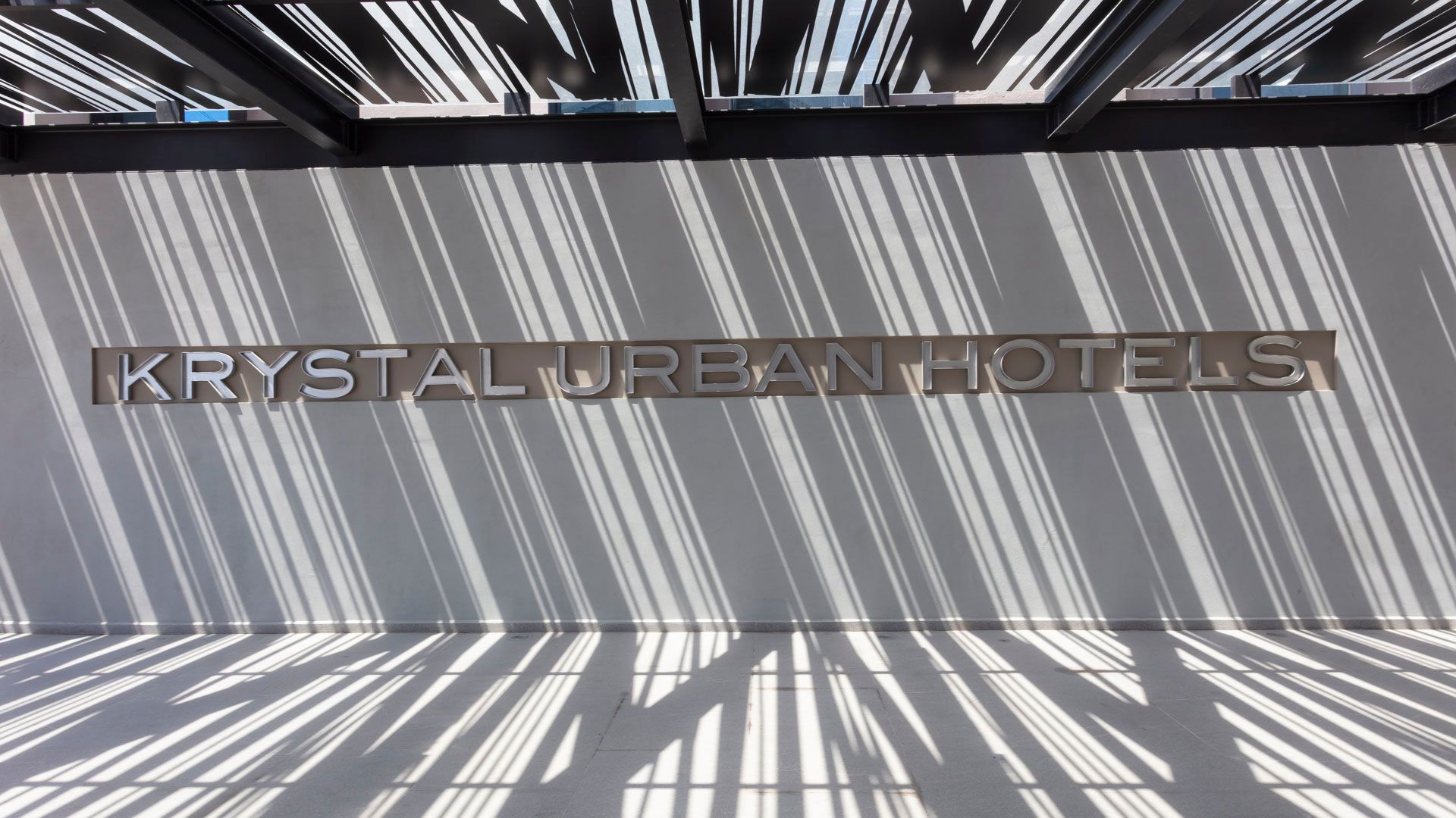 Krystal Urban® Monterrey San Jerónimo Krystal Urban® Monterrey San Jerónimo